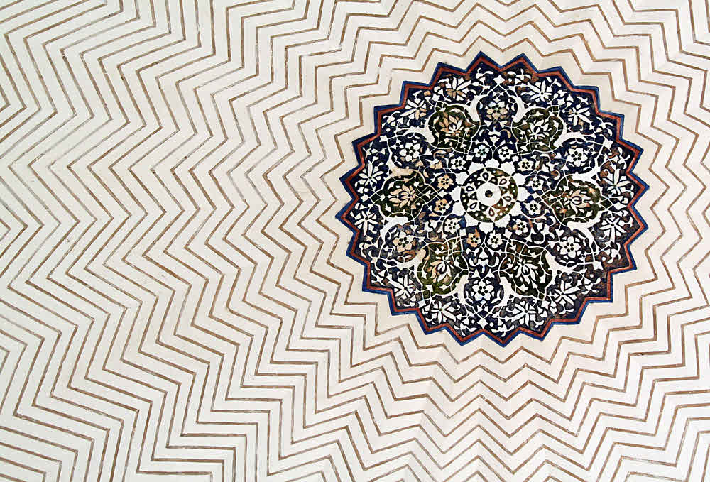 Ceiling, inside Humayun's Tomb, Delhi
