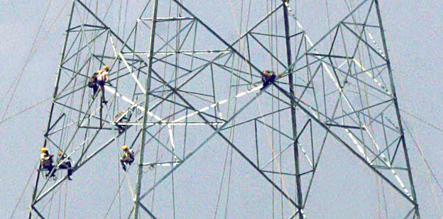 Electricity pylon construction