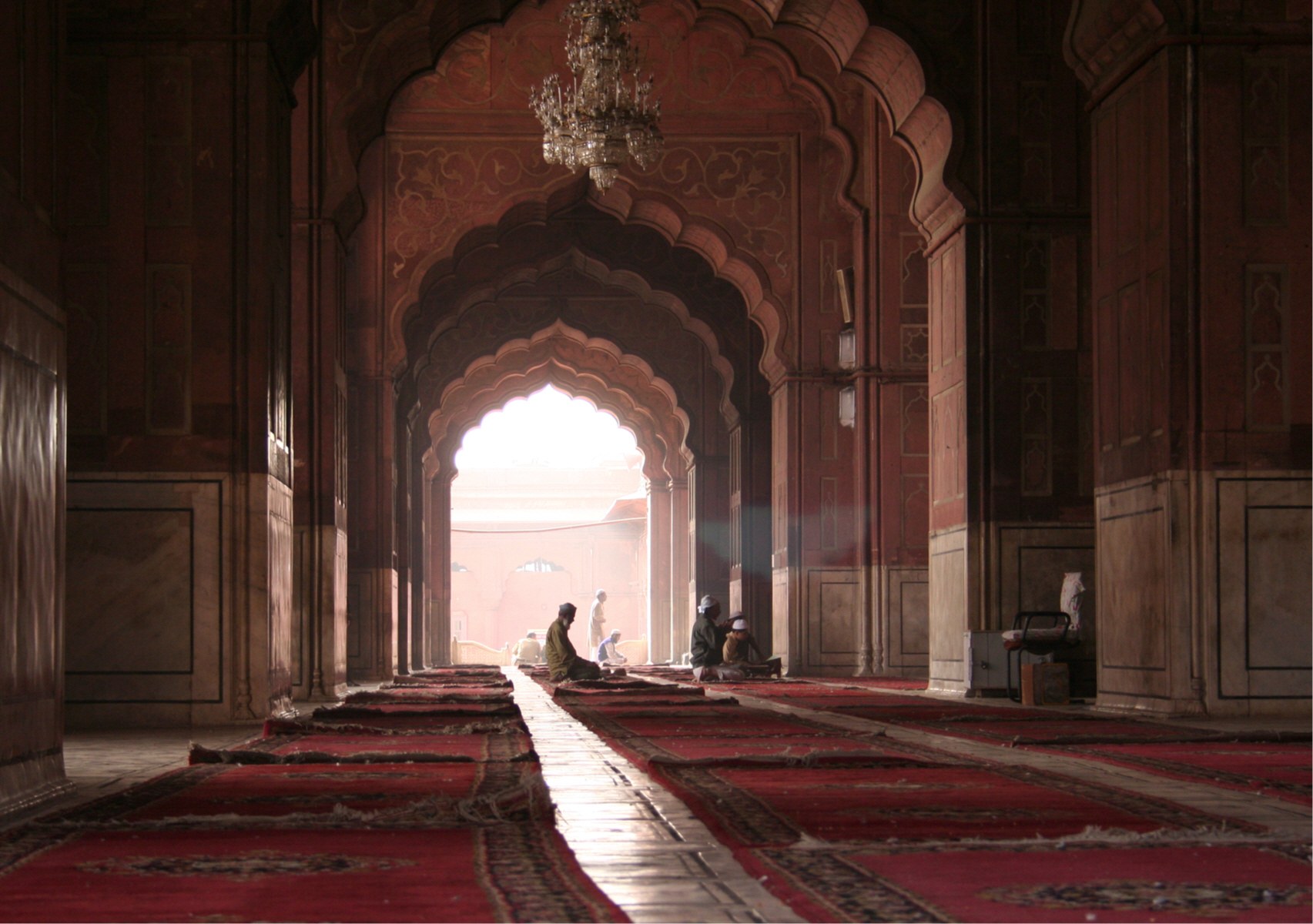 ((image del-jama-masjid-prayers.jpg goes here))