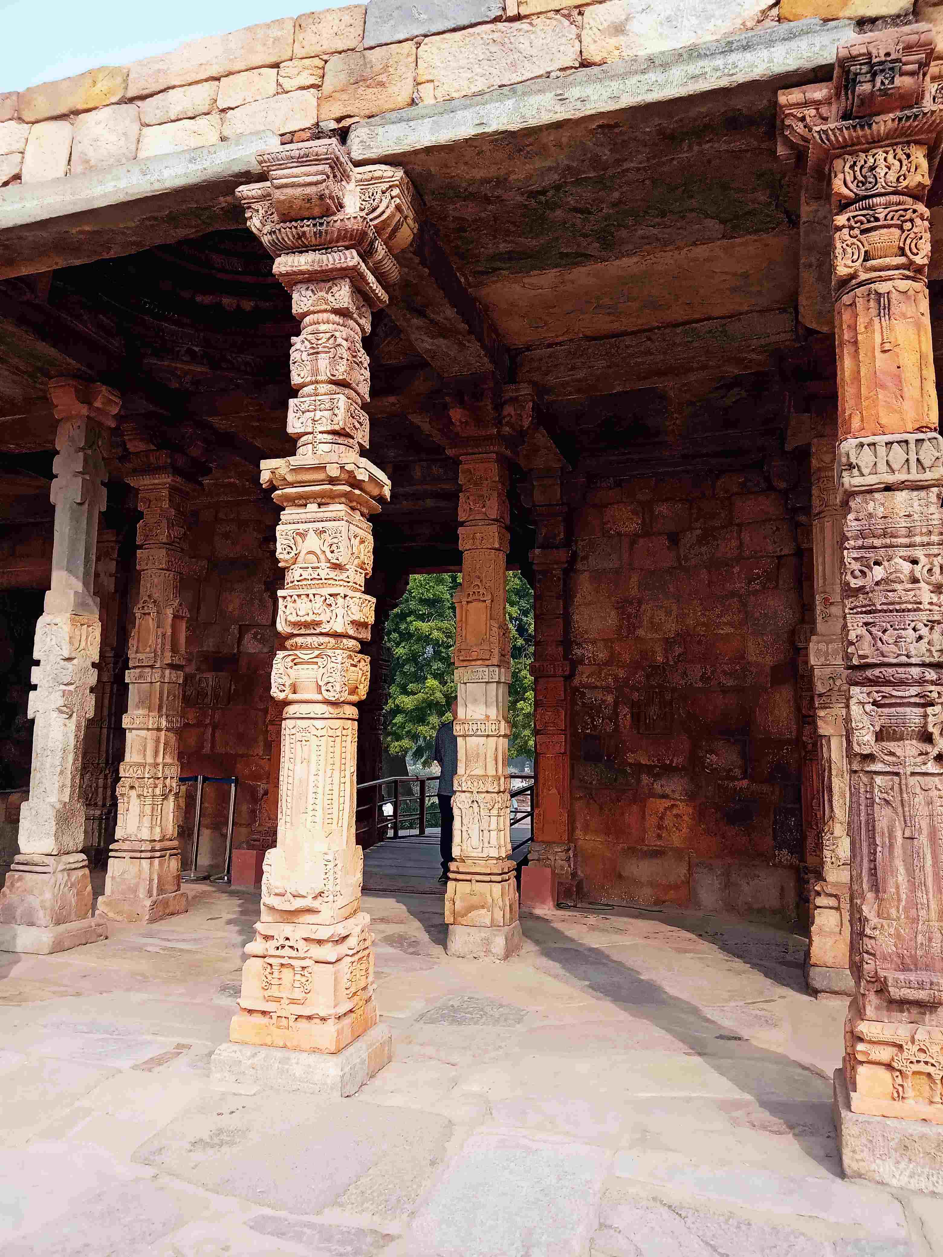 ((image qutb-pillars-lores-20231105_095918.jpg goes here))